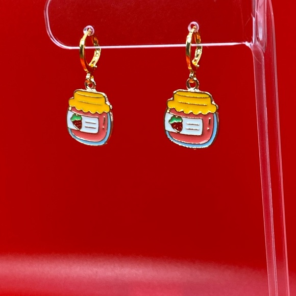 Strawberry Jam gold hook/huggy enamel earrings! - Picture 9 of 9